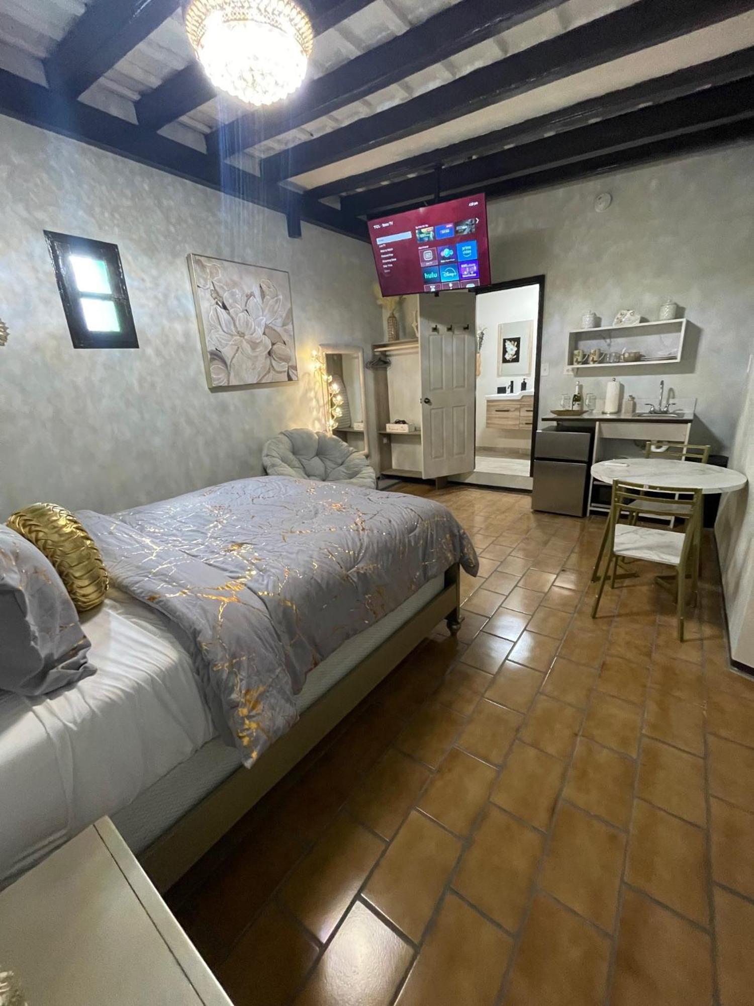 The Suites & Vintage Apartment At Casa Of Essence In Heart Of Old San Juan Esterno foto